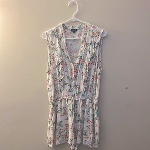 3/$15 💰Stretchy romper with tie at waist